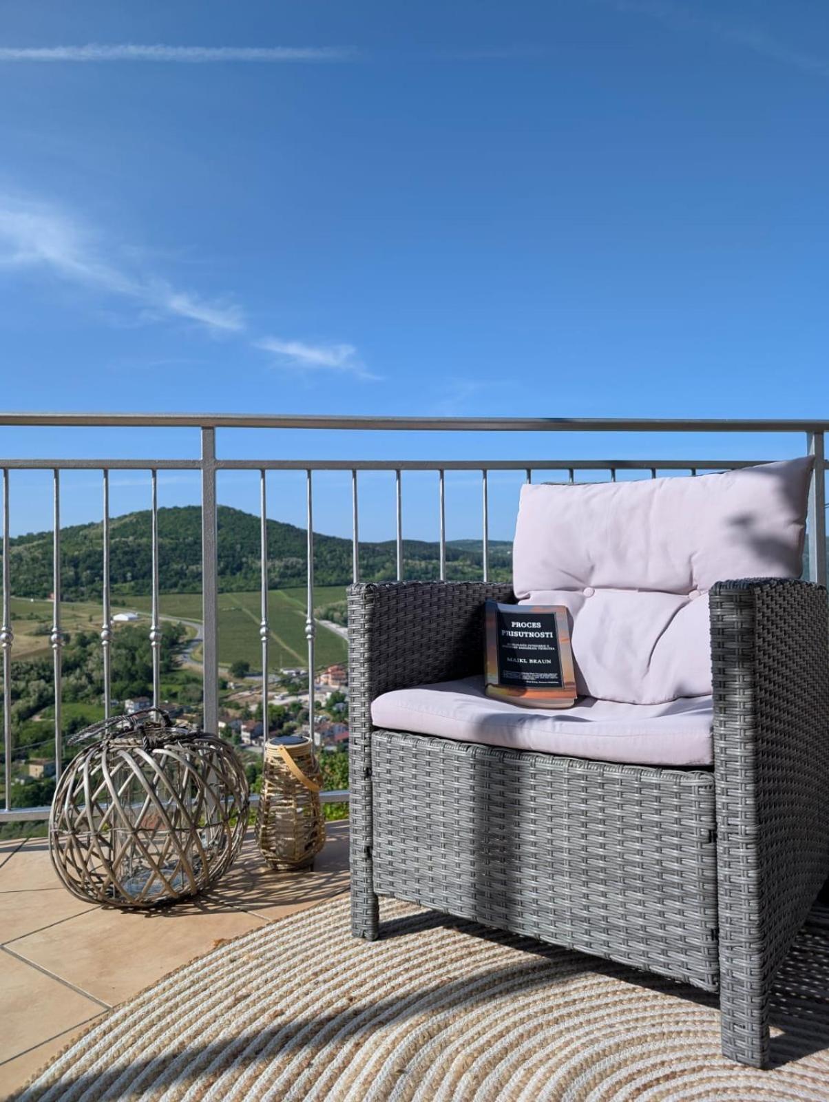 Studio Apartman Bel Vedere Motovun Exterior photo